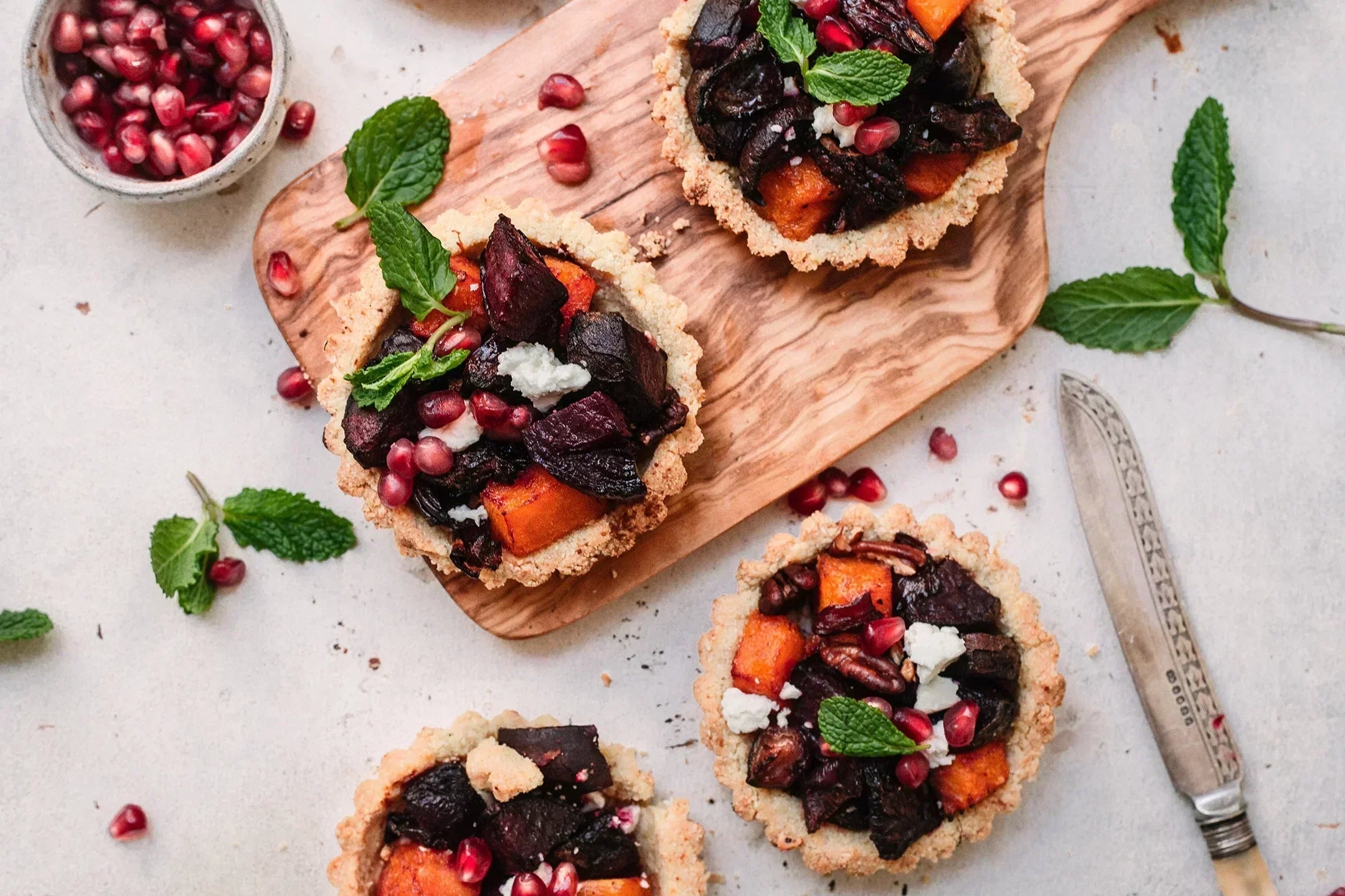 Roast beetroot tart