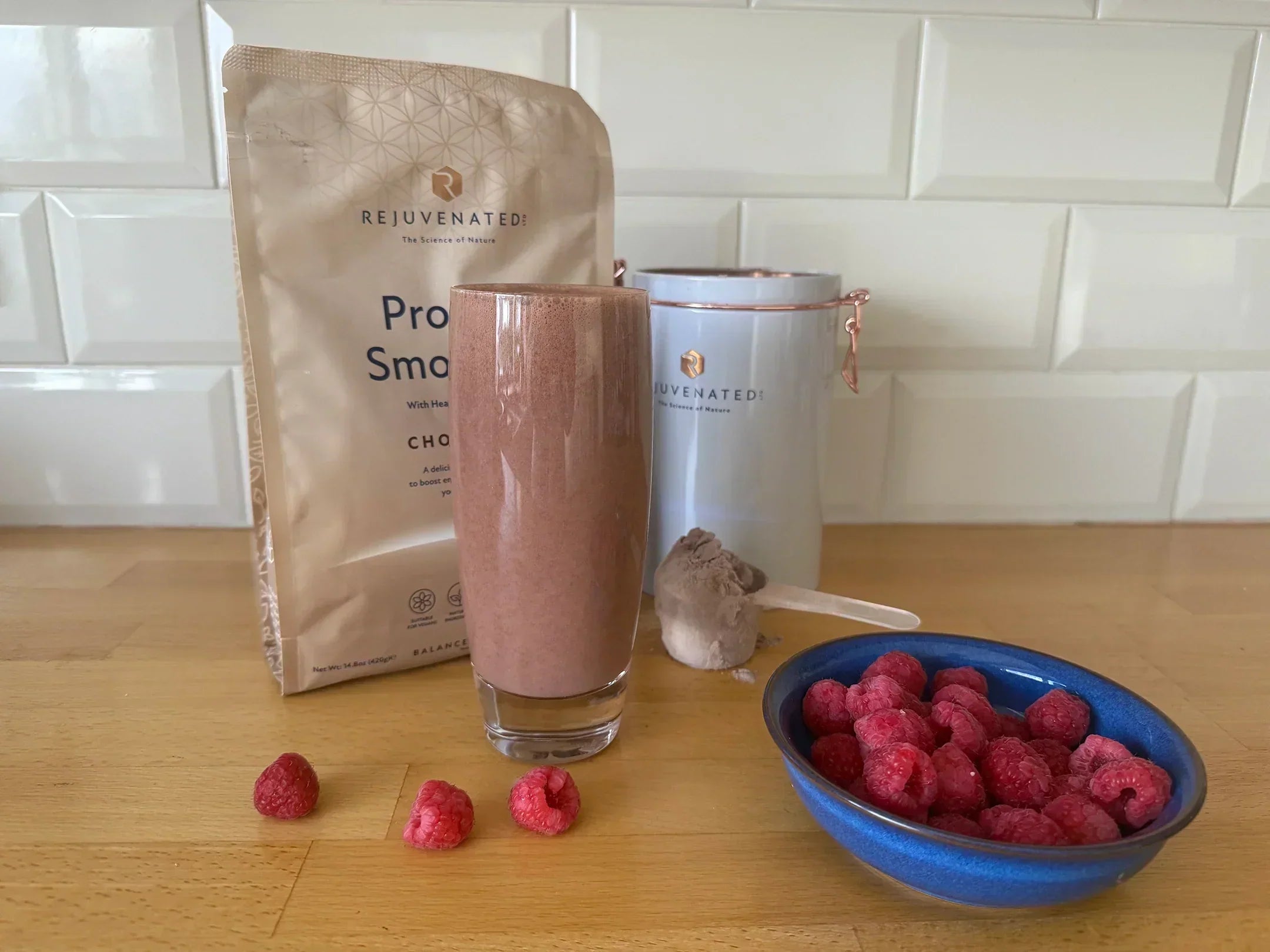 Kefir protein smoothie with chocolate and raspberry